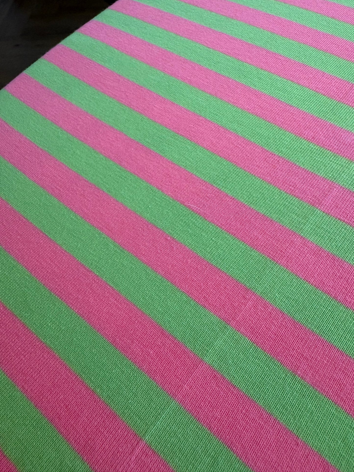 Hoeslaken verschoonmand/kinderwagen - strepen - roze/groen
