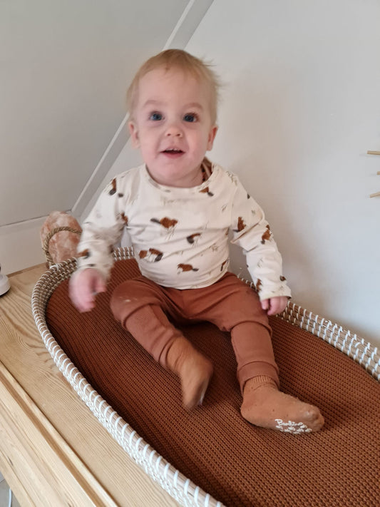 Hoeslaken verschoonmand/kinderwagen - gebreid caramel