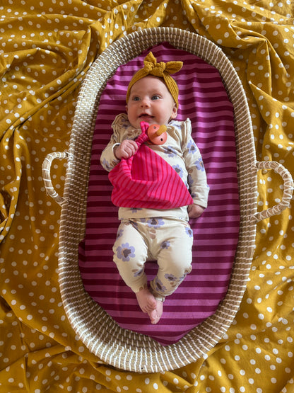 Hoeslaken verschoonmand/kinderwagen - strepen - fuchsia/aubergine