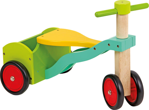 Houten driewieler met bagagebak