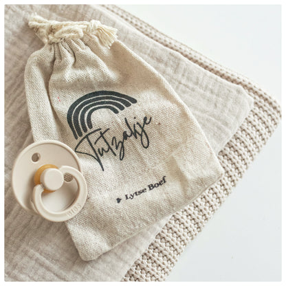 Linnen Tutzakje / speenzakje - regenboog